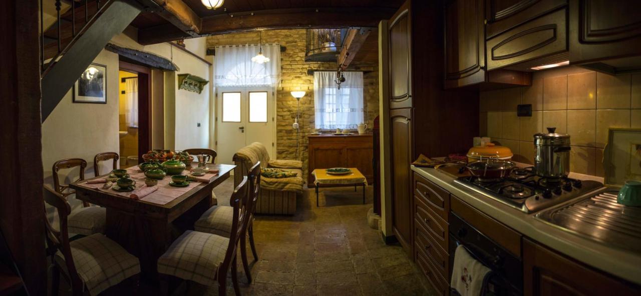 La Rosa Scarlatta Monterubbiano 外观 照片